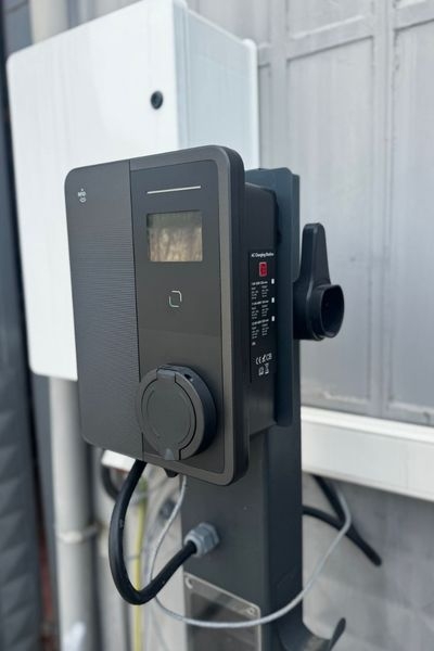 Hims HEVC-22-T 22kW Ticari Duvar Tipi Şarj Cihazı - Thumbnail