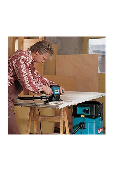 Makita 9046 Titreşimli Zımpara Makinesi - Thumbnail (3)