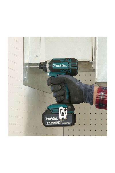 Makita DTD152RTJ 18V Li Çift Akülü Darbeli Vidalama - Thumbnail