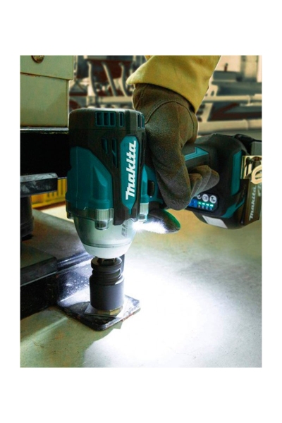 Makita - Makita DTW300RTJ 18V 5Ah Li-ion Akülü Darbeli Somun Sıkma Makita DTW300RTJ 18V 5Ah Li-ion Akülü Darbeli Somun Sıkma - Thumbnail