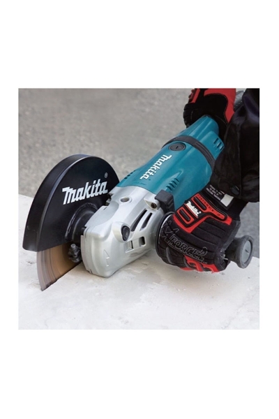Makita - Makita GA7030 180mm Büyük Taşlama (1) Makita - Makita GA7030 180mm Büyük Taşlama (1)