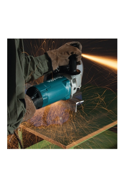 Makita GA7060 Taşlama Makinesi - Thumbnail (2)