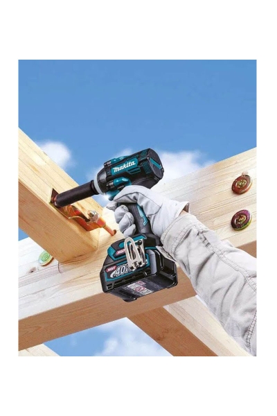 Makita - Makita TW001GM201 XGT 40V 4Ah Li-ion Akülü Darbeli Somun Sıkma Makita TW001GM201 XGT 40V 4Ah Li-ion Akülü Darbeli Somun Sıkma - Thumbnail